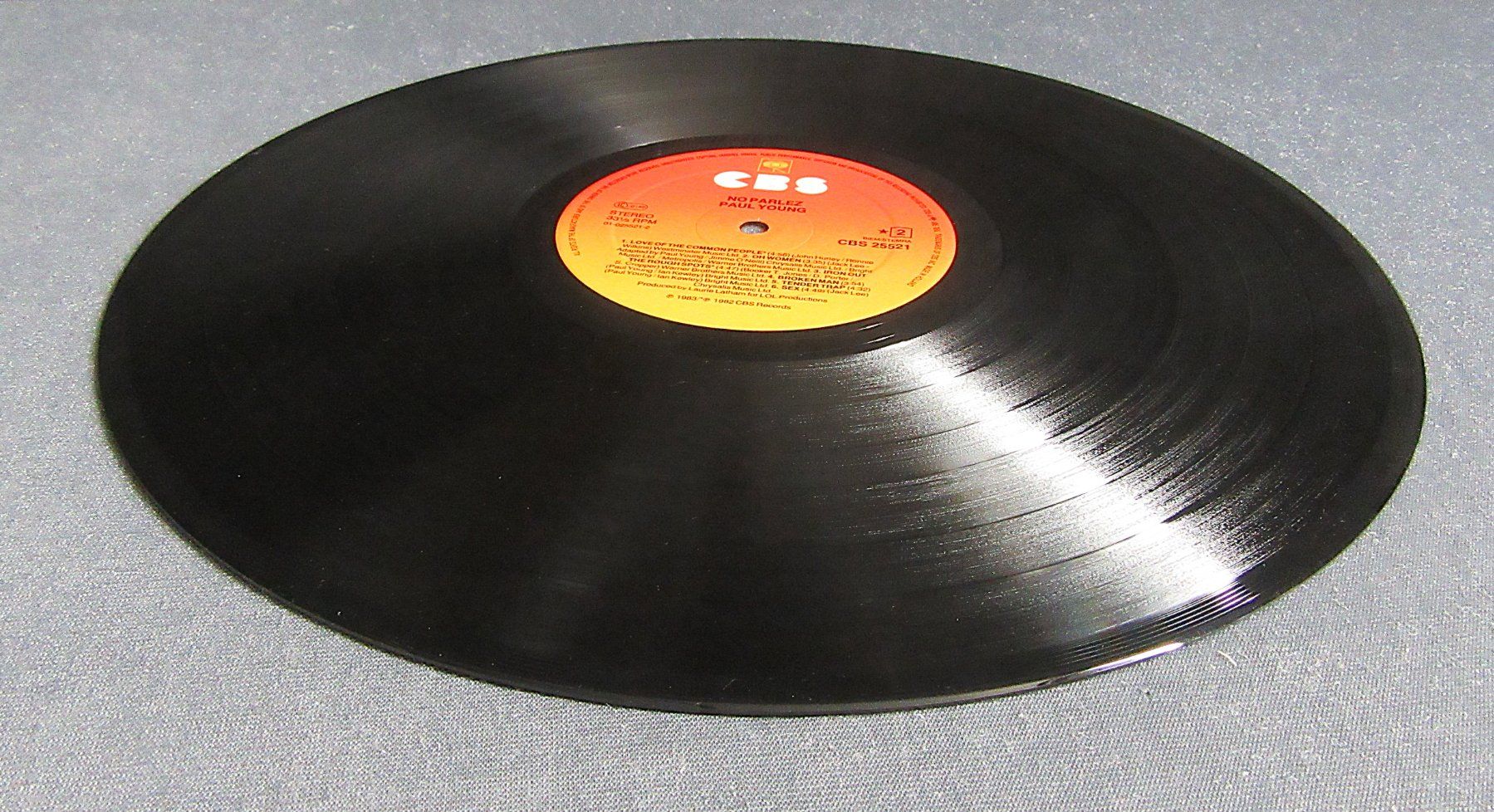 Dischi in vinile: Paul Young - No Parlez - LP ab CHF 5.00 – Usato da Auenstein venduto da Padabimbim 5