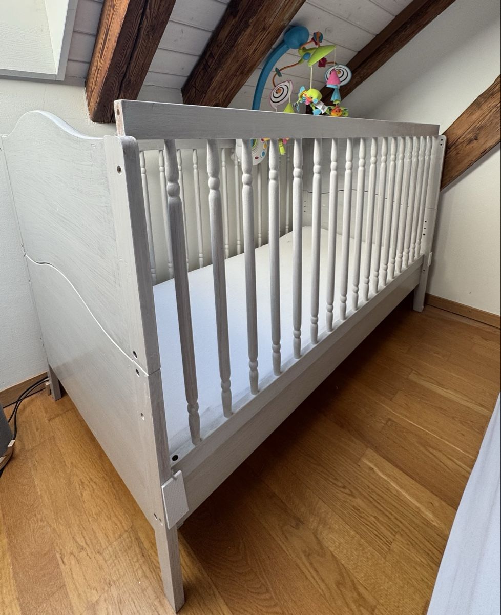 Letti: Cleveres Kinderbett 70x140cm, hellgrau – Usato da Oberrieden venduto da Anirahtak 4