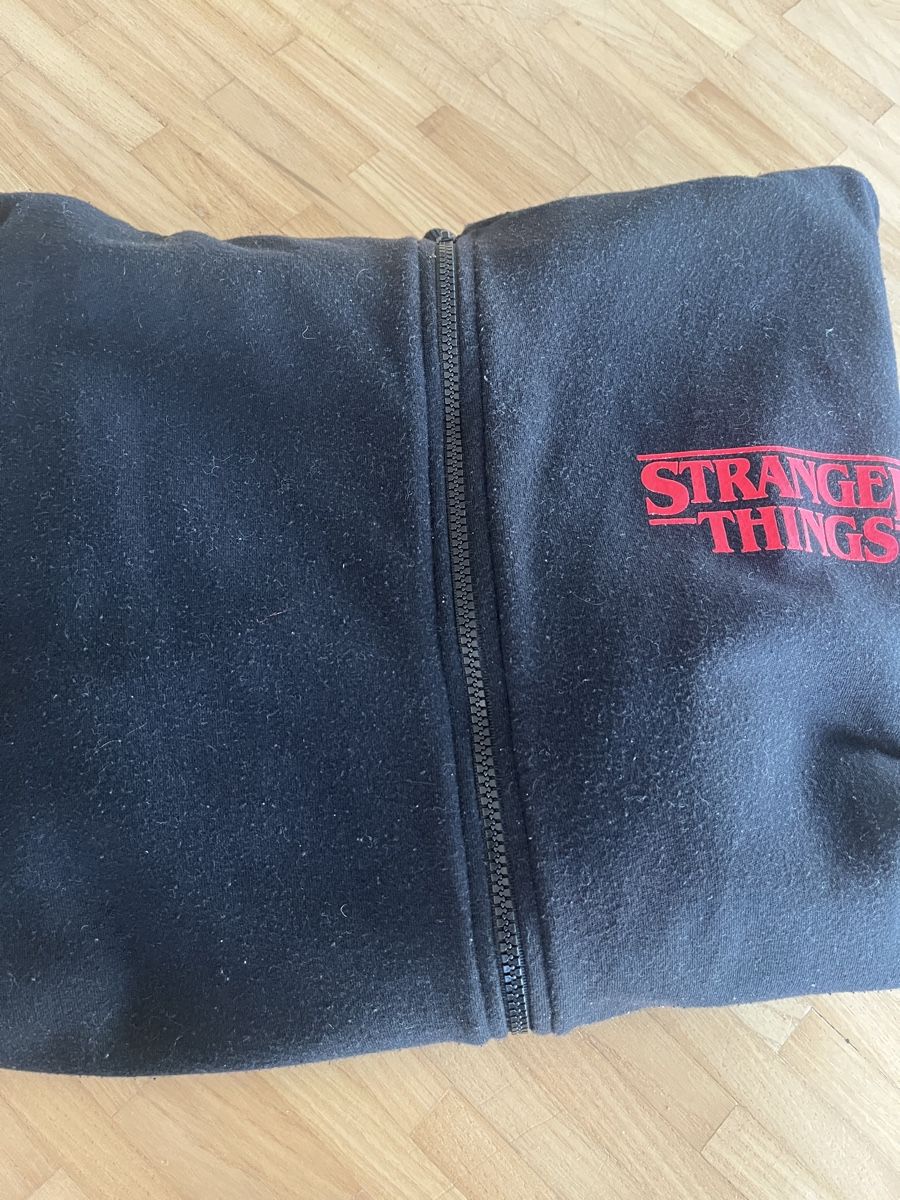 Giacche: Stranger Things Jacke  – Usato da St. Gallen venduto da elli18 5