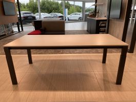 Schreibtisch höhenverstellbar 2m x 90cm