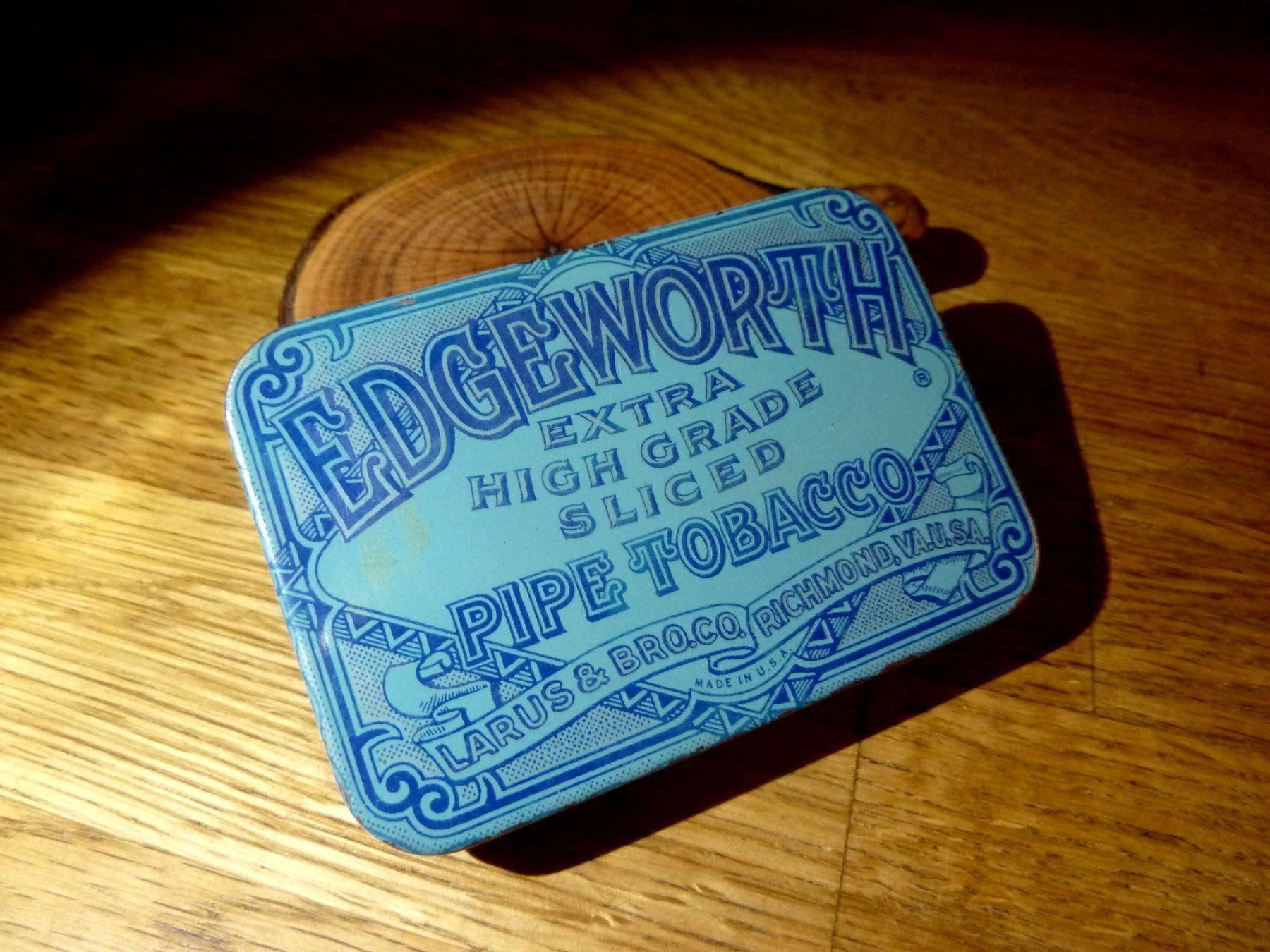 Tabacchi: Pipe Tobacco Edgeworth Larus Blechbox – Usato da Hochfelden venduto da swissice