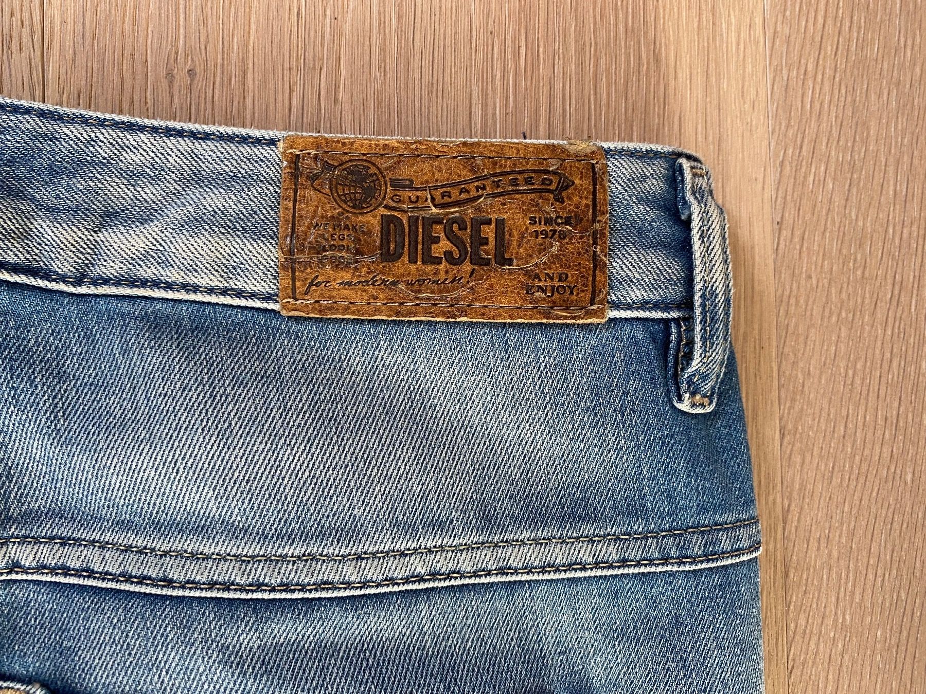 Diesel Jeans: Neue Diesel Jeans Grösse 27 – Usato da Winkel venduto da Flyhy2020 6