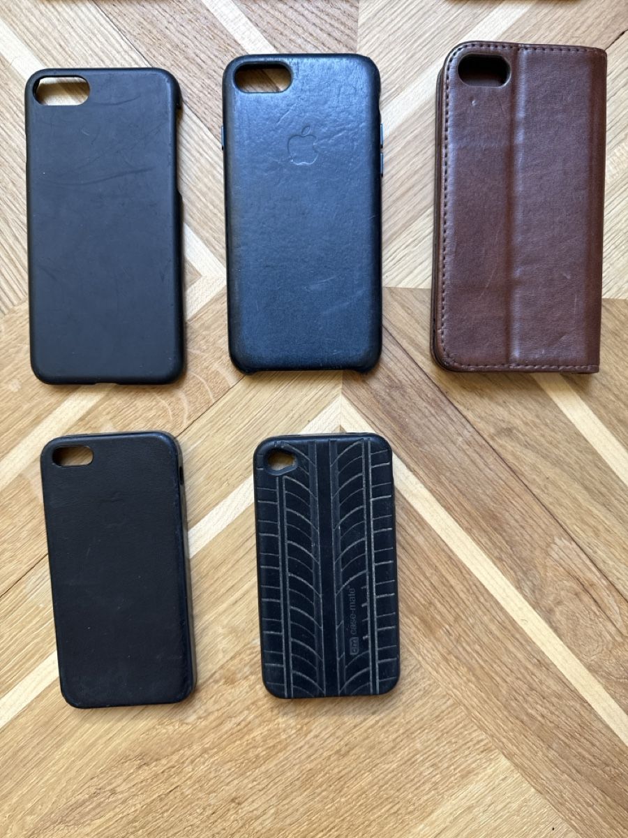 Apple Cover & Protezioni schermo: Diverse iPhone Hüllen – Usato da Basel venduto da Portfolio7 1