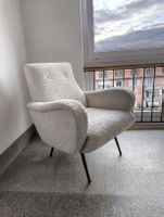 Sessel Loungesessel Boucle weiss schwarze Beine gepolstert