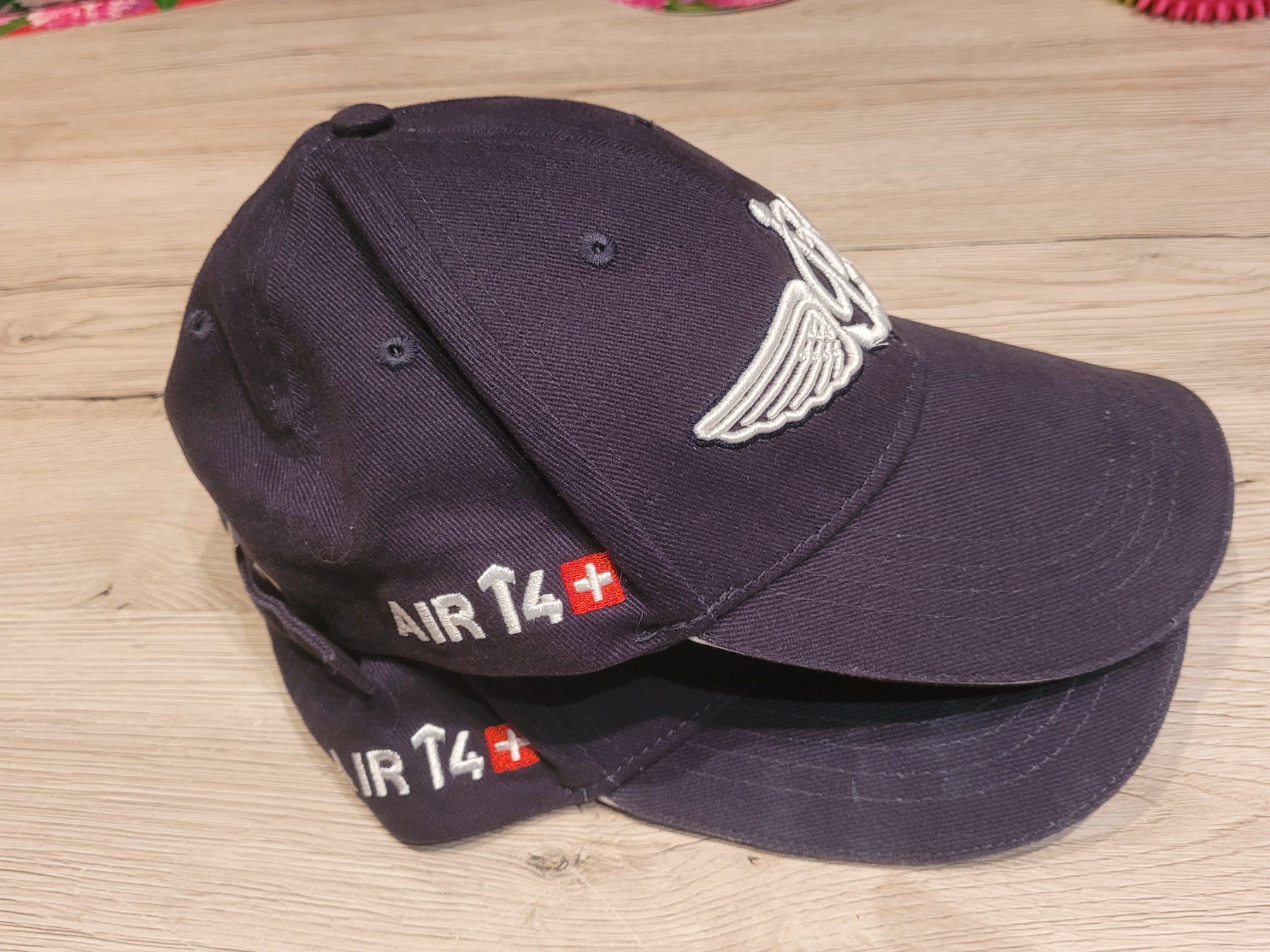 Copricapi, berretti & cappellini: Casquettes Air14 – Usato da Epalinges venduto da ormiga 1