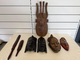 Lot de 7 masques africains anciens à ne pas manquer !