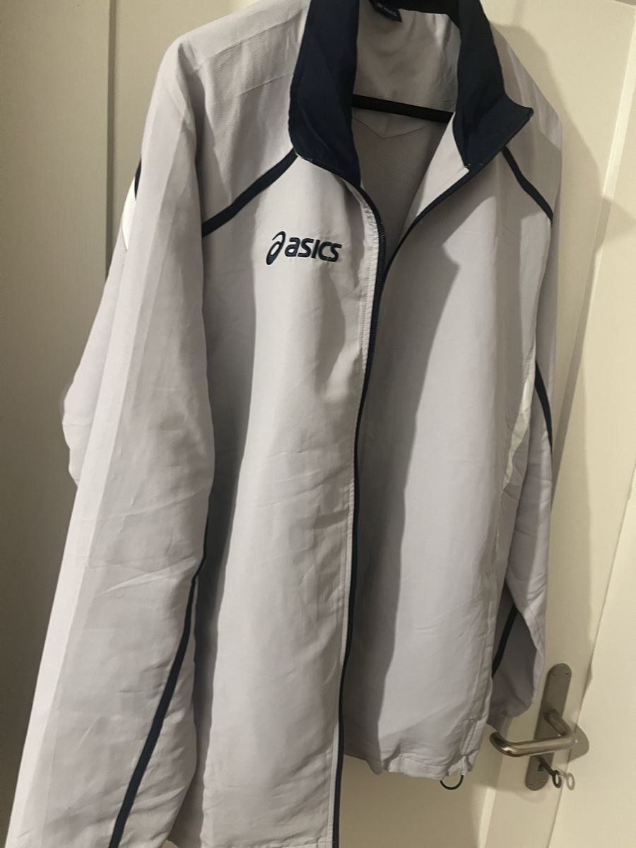Vestes: Jacke – Neuf (Voir description) à Neuhausen par Mr._K