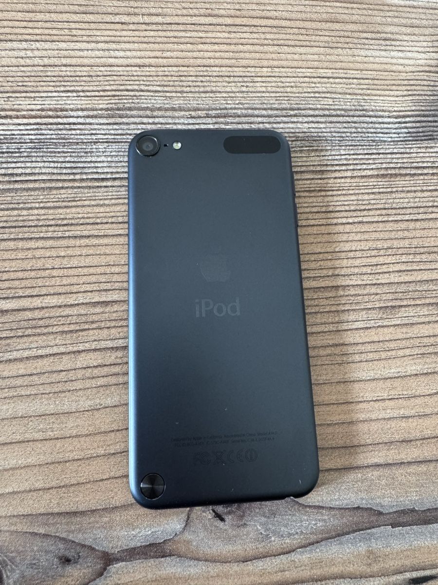 Apple Tragbarer Mediaplayer: iPod Touch 5th gen – Gebraucht aus Zollikofen von lagavulin03 1
