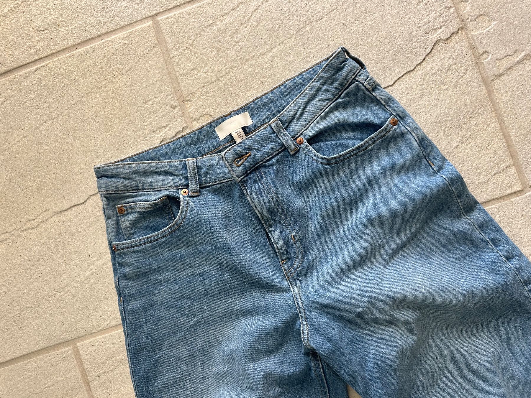 H&M Jeans: Jeans Damen hellblau – Gebraucht aus Pfäffikon ZH von bingo74 1