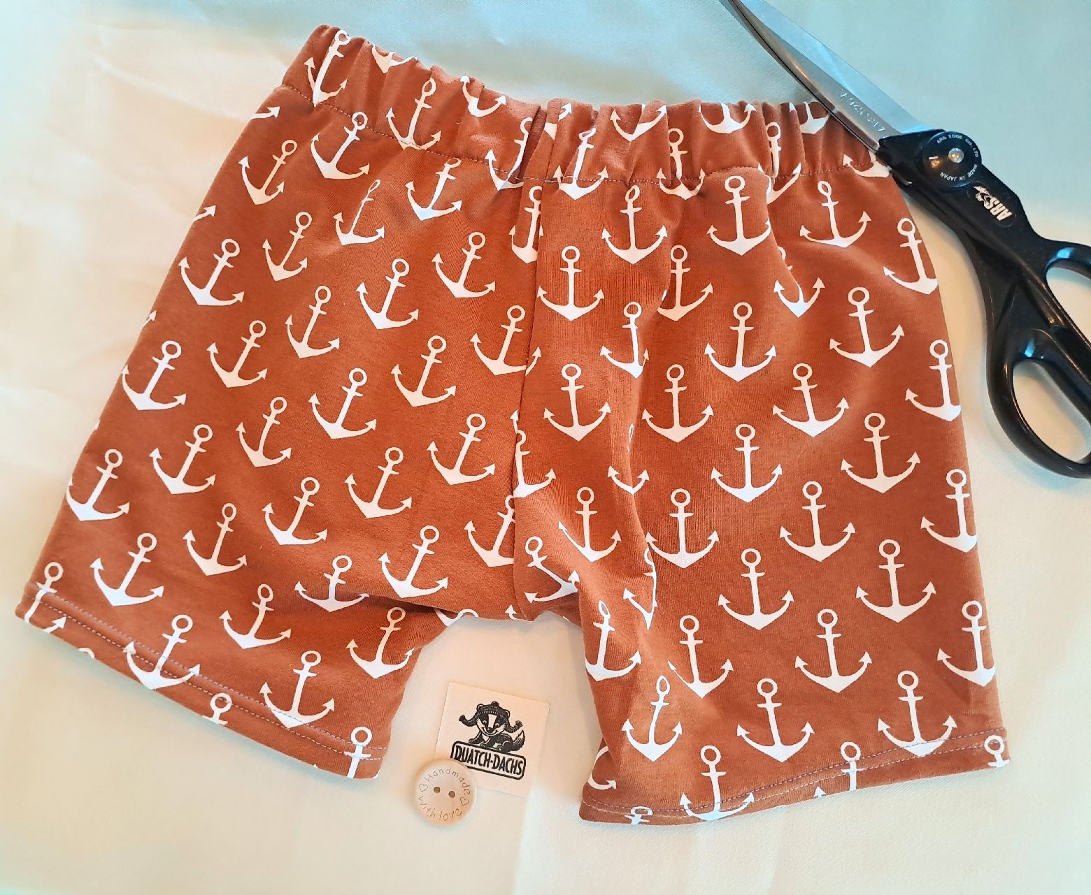 Pantaloni: Sommerliche handmade Shorts /Shorty – Nuovo e nell'imballaggio originale da Bänk (Dägerlen) venduto da Quatschdachs 2