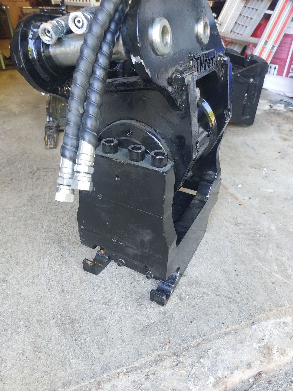 Escavatori: Powertilt Drehmotor Bagger bis 3.5t – Nuovo (secondo la descrizione) da Küsnacht ZH venduto da tmrent 2