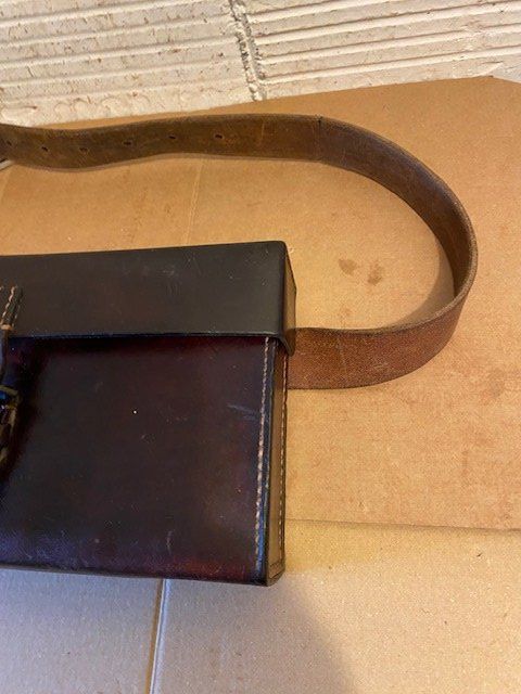 Schweizer Armee Taschen: MILITÄRTASCHE MIT CEINTURON 1939  CH ARMEE – Gebraucht aus Chur von silbermon 2