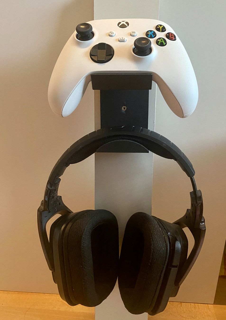 Controller: Xbox Joystick und Headset Wandhalter – Nuovo (secondo la descrizione) da Bassersdorf venduto da reimerm88