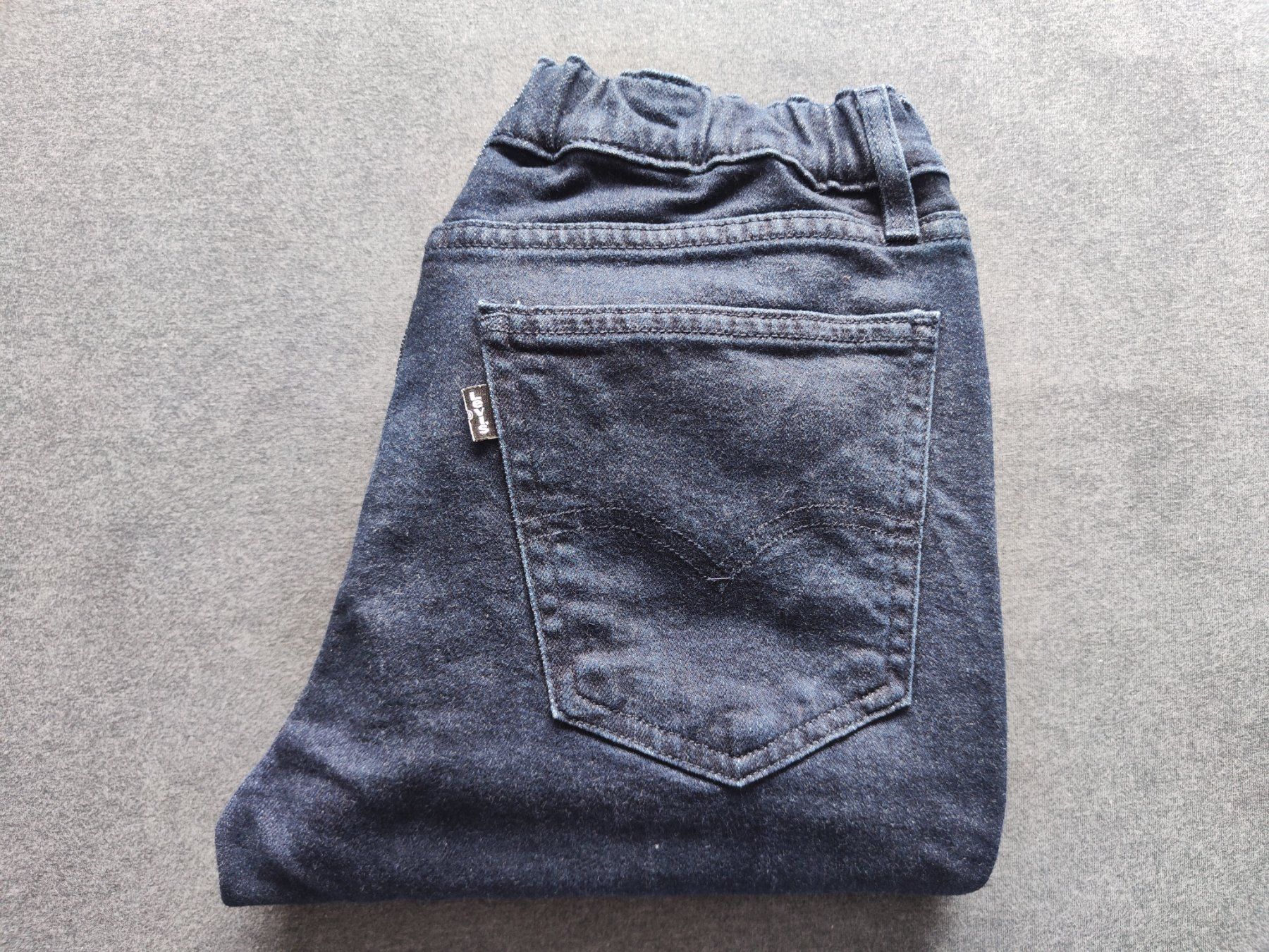 Levi's Jeans: 95% New Levi's skinny tights jeans, 29, 38 – Usato da Sursee venduto da Re.joy