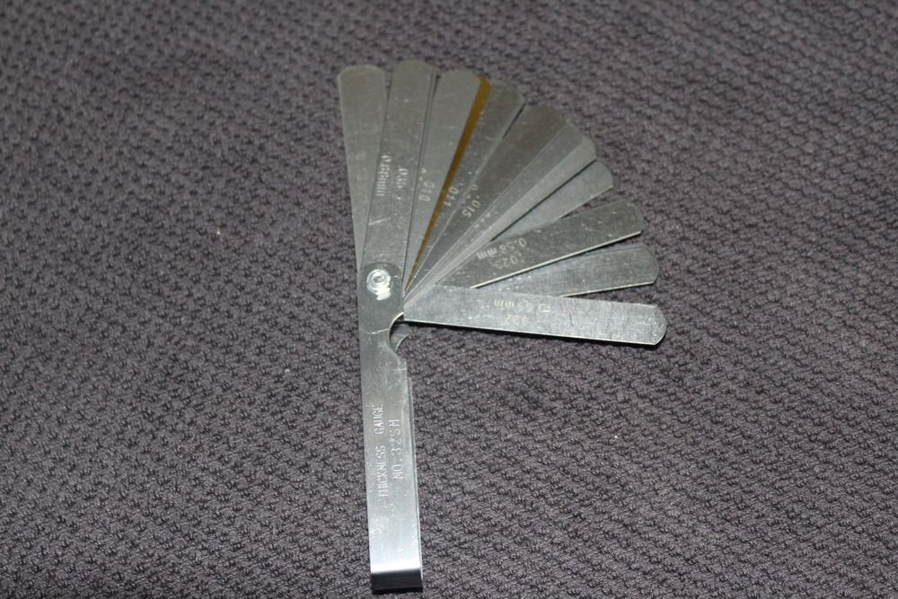 YQVEOT Fühlerlehren Set 32-teilig - Edelstahl Spaltmesswerkzeug 0.03-1.00mm