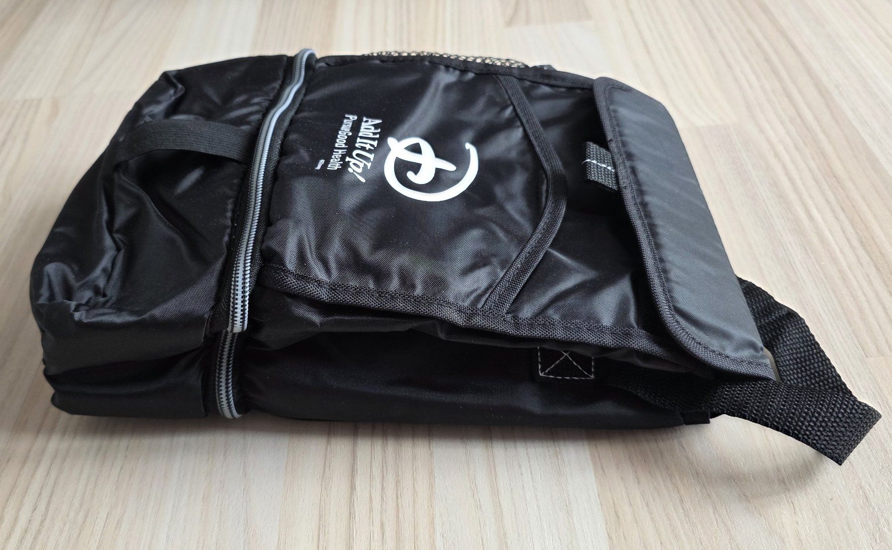 Disney Taschen: Kleine Disney Kühltasche – Neu (gemäss Beschreibung) aus Oetwil am See von fineli2 1