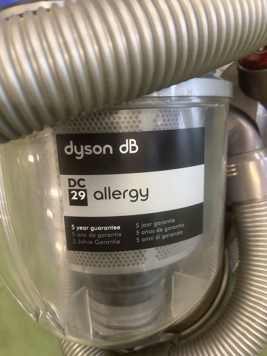 Dyson Staubsauger & Zubehör: Dyson DC29 dB Allergy Staubsauger – Gebraucht aus Pratteln von Cartonsducoeur_bl 1