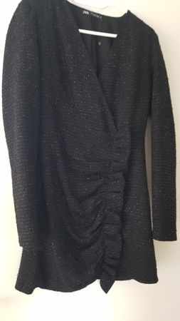 Schwarzes Herbst / Winter Abendkleid von Zara
