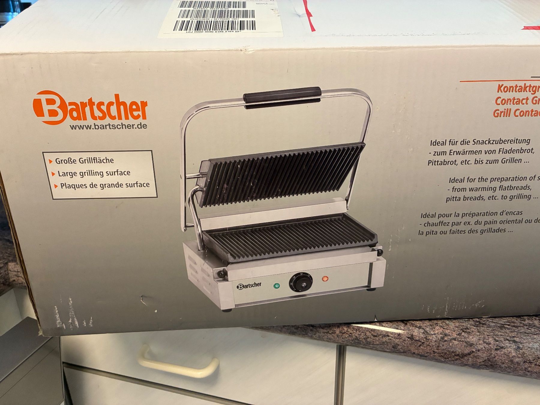 Appareils de cuisine: Bartscher Kontaktgrill "Panini", gerillt - NEU – Neuf avec emballage d'origine à Gampel par Auktionsman 1