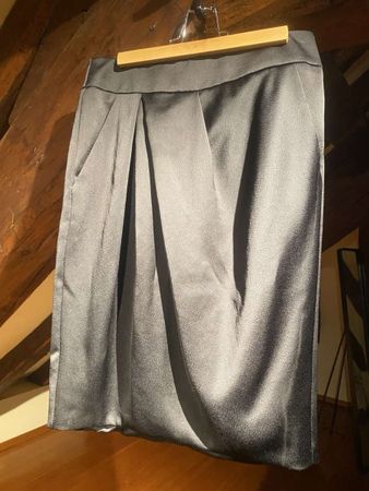 Jupe grise Gérard Darel, taille 36, neuve jamais portée