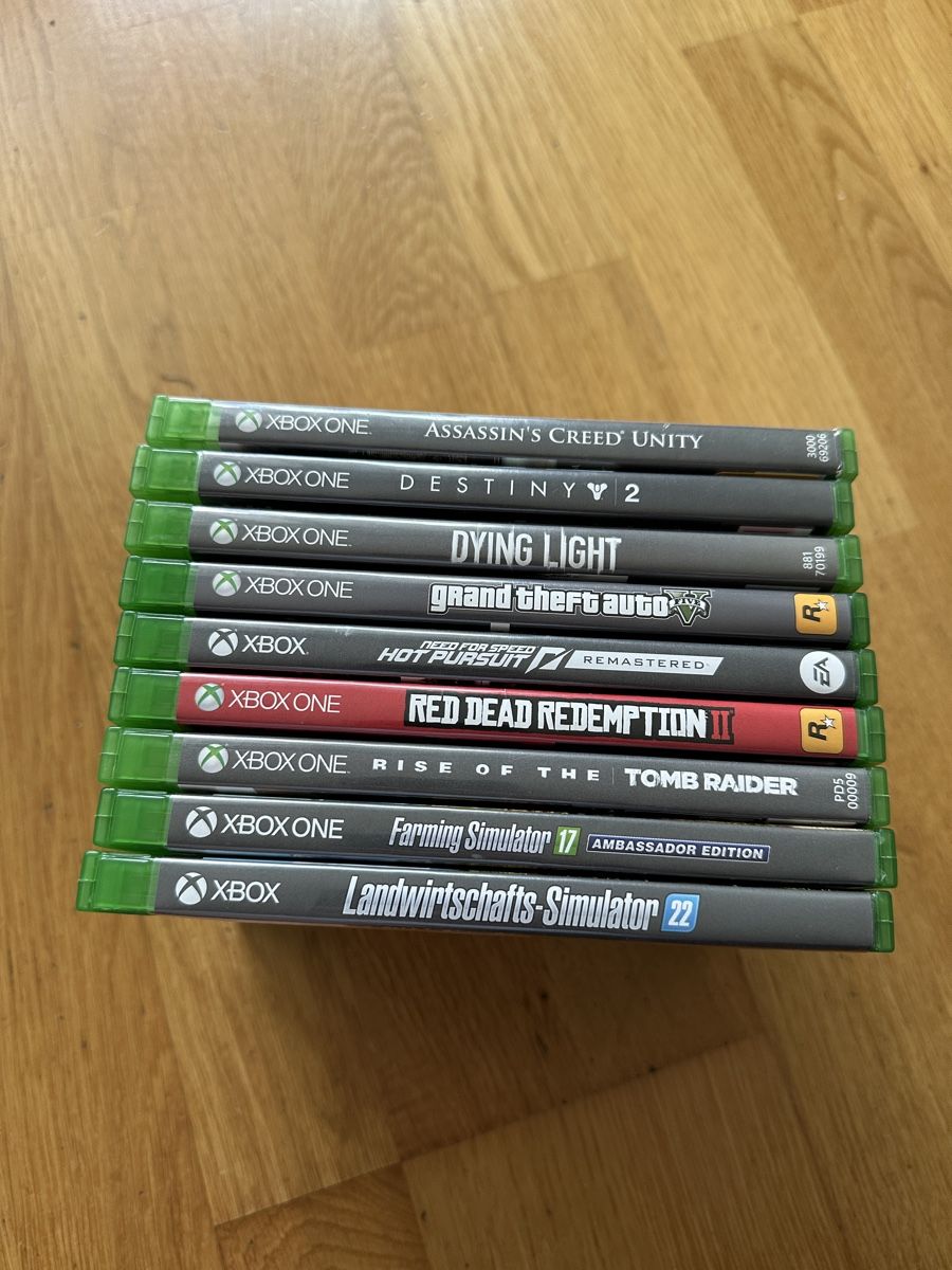 Microsoft Console: Xbox One S Konsole – Usato da Greifensee venduto da madskull86 2