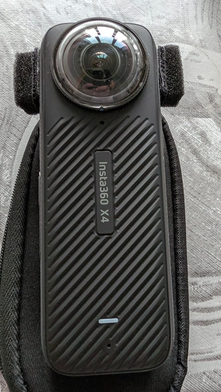 Insta360 Action Cam: Insta 360 X4 mit Garantie – Gebraucht aus Tobel von Snicket 1