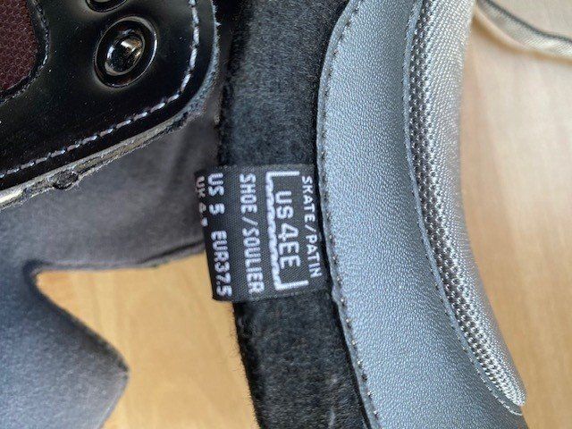 Bauer Schlittschuhe: Neue Schlittschuhe Marke Bauer – Neu (gemäss Beschreibung) aus Scherzingen von hei_5m86 1