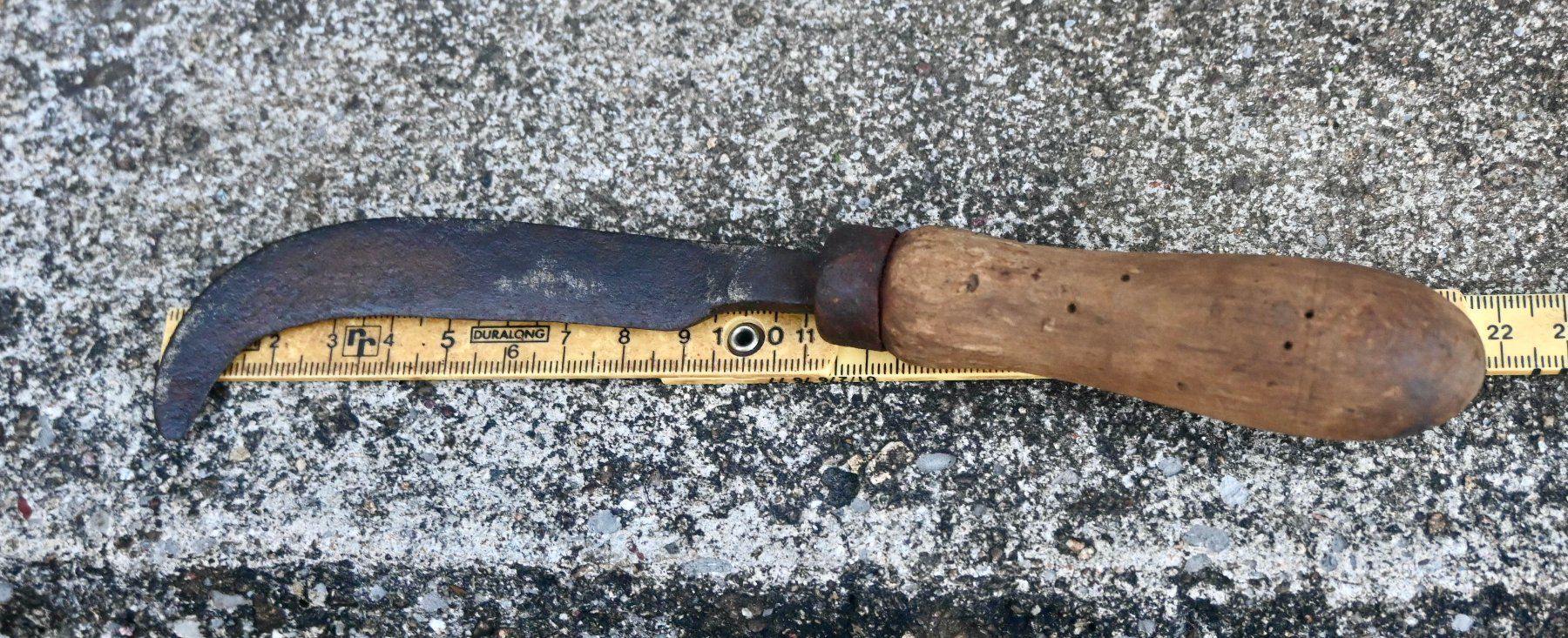 Tutti gli attrezzi: ANTIKE Handsichel Länge ca. 22cm – Usato da Pfaffhausen venduto da mono_rec 1