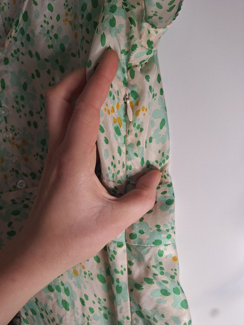 Kleider: Sommerkleid grün 100% Seide Grösse S – Neu (gemäss Beschreibung) aus Adlikon b.Regensdf von che_xxb9 9