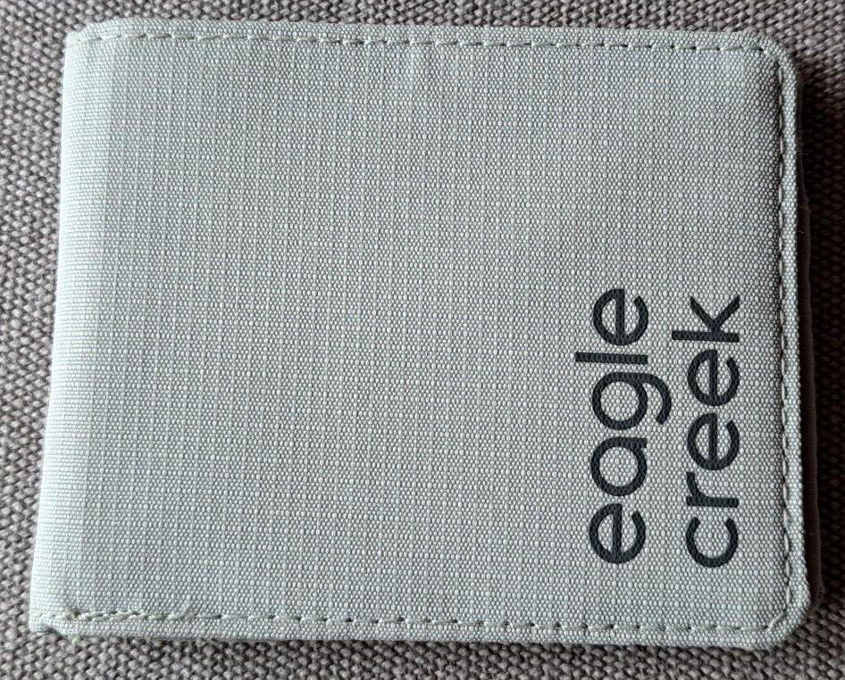 Portafogli: Eagle Creek Stash RFID Bi-Fold Geldbeutel – Usato da Langnau i. E. venduto da Trabant03 2