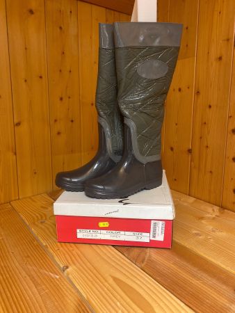 Stiefel , NEU, Neupreis 59,- CHF -S4