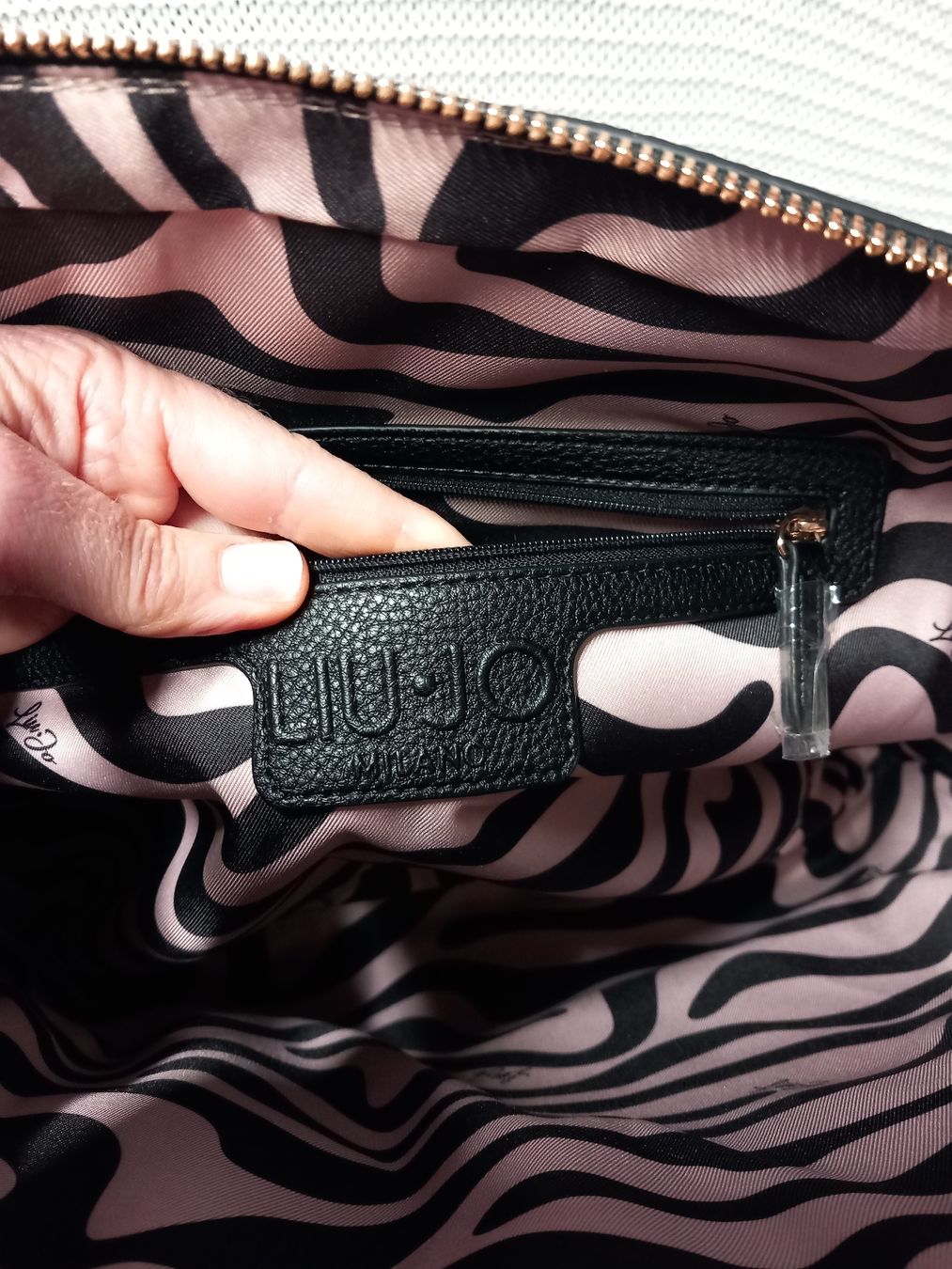 Liu Jo Borse da donna: LIU JO Handtasche schwarz Neuwertig – Nuovo (secondo la descrizione) da Gwatt (Thun) venduto da umwelt-brocki 5