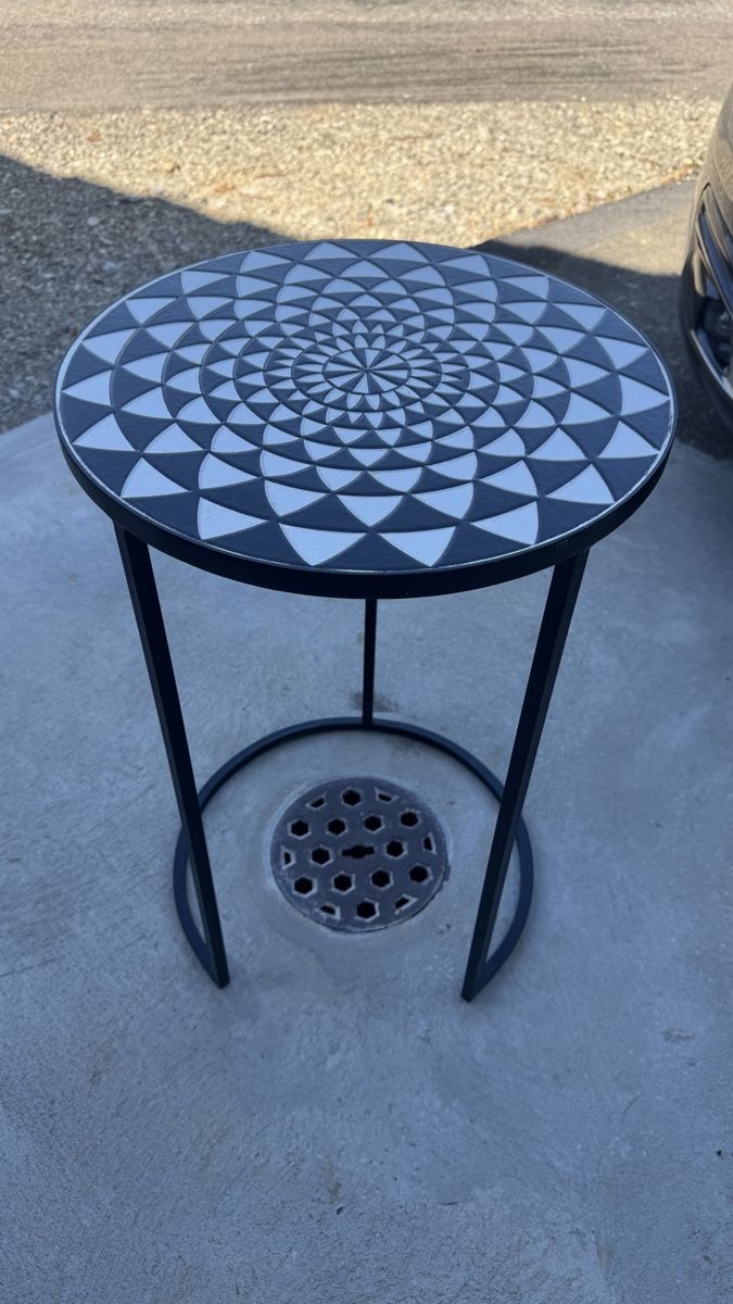 Tables: Beistelltisch mit mosaic – Neuf (Voir description) à Buckten par H_wyss1987 2