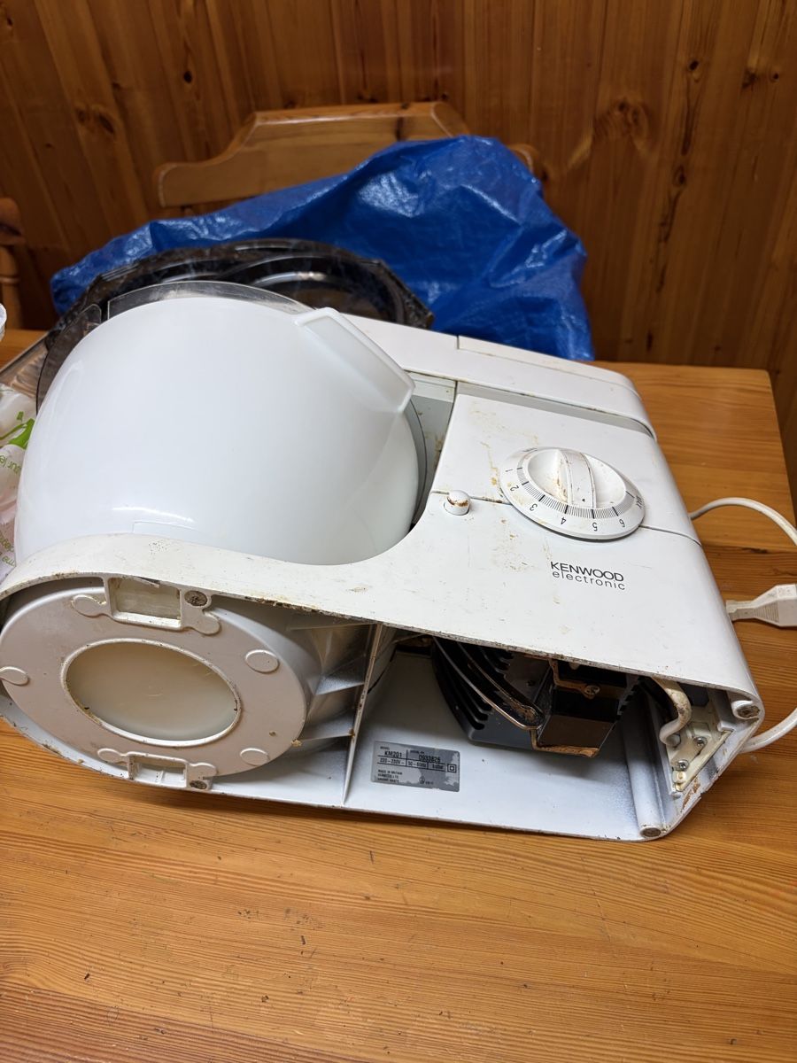 Elettrodomestici da cucina: Robot Kenwood ancien – Usato da Orsonnens venduto da cdms57 2
