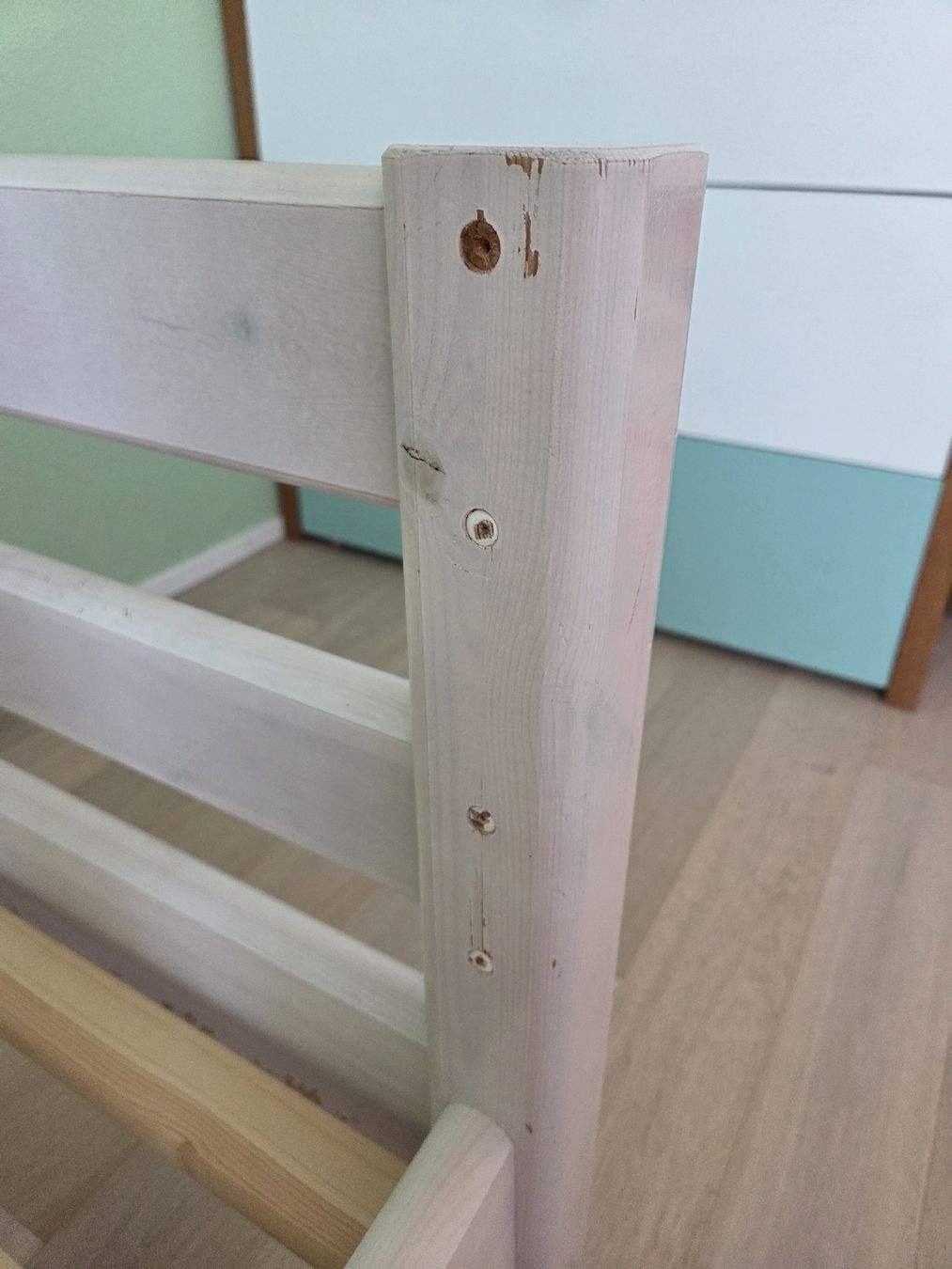 Lits: Kinderbett Flexa Holz weiss mit Rausfallschutz, gebraucht – D'occasion à Hinwil par Jessica13 4