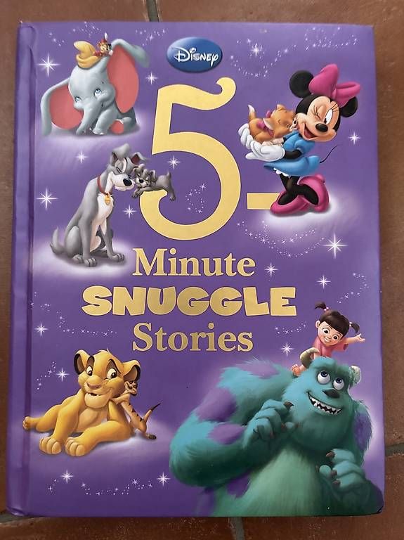 Libri: Disney Buch englisch mit Kurzgeschichten – Usato da Bachenbülach venduto da blechkuh