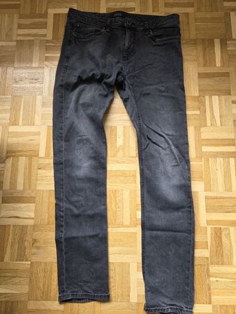 Smog Jeans, Top Zustand, Slim Fit, Gr. 34/34