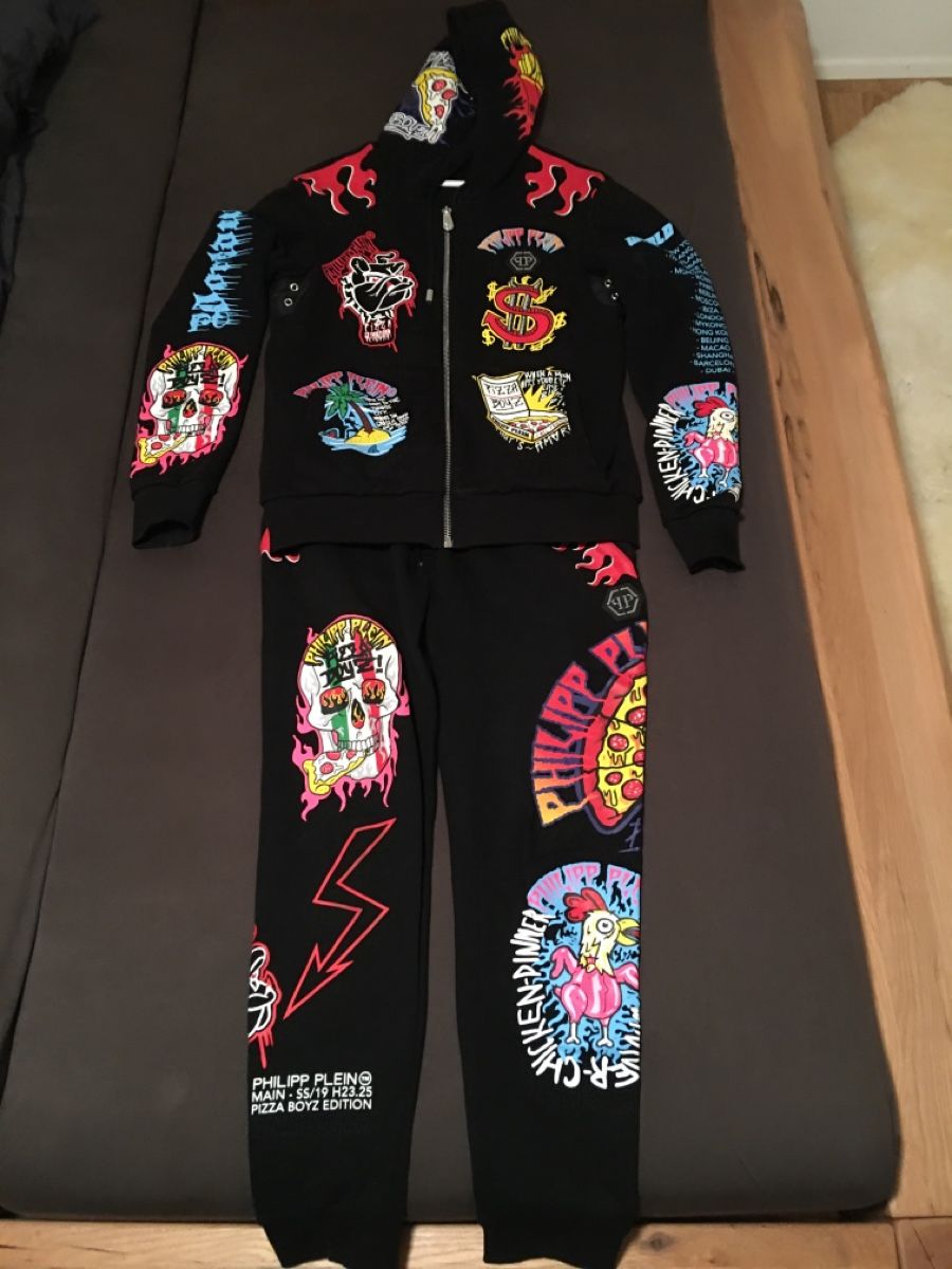 Philipp Plein Lotti di vestiti: Philipp Plein Trainingsanzug Grösse XL + L – Nuovo (secondo la descrizione) da Niederwil venduto da mat_2wkx
