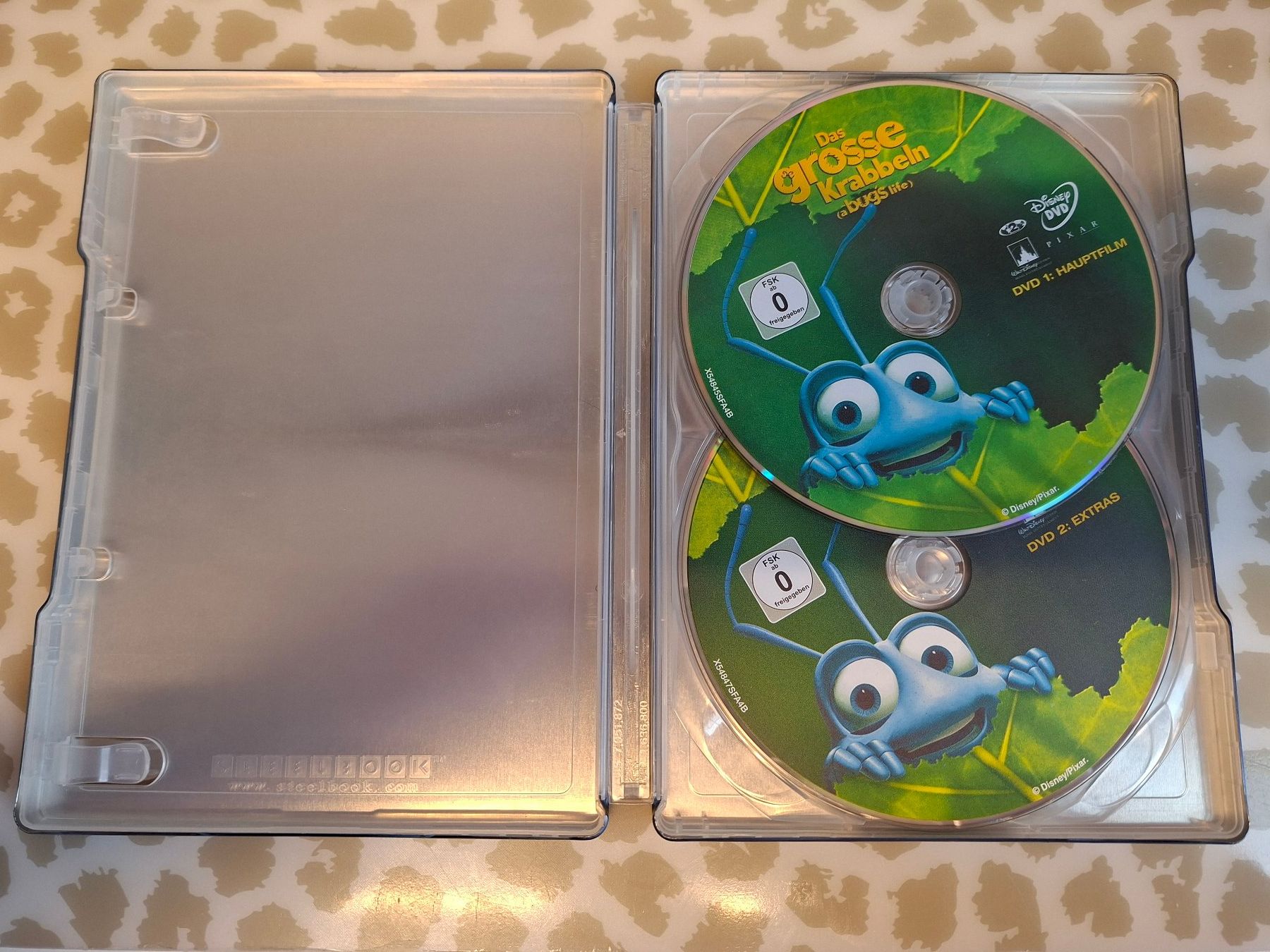 Tutti i DVDs: DVD Das grosse Krabbeln Metallbox – Usato da Oberwil/Dägerlen venduto da Dominique1606 2
