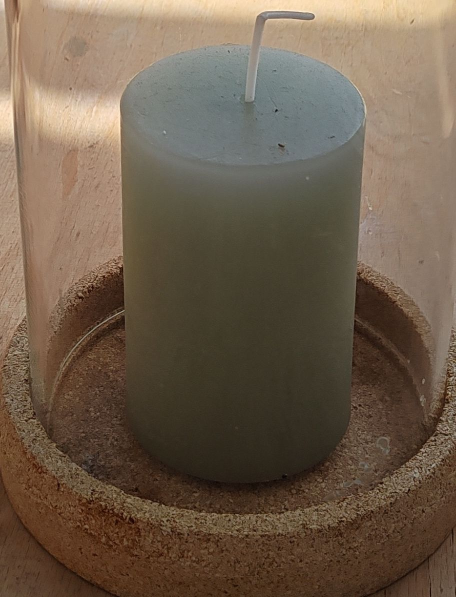 Toutes les décorations: Deko Glas und Korksockel  – D'occasion à Feldbach par Lizze