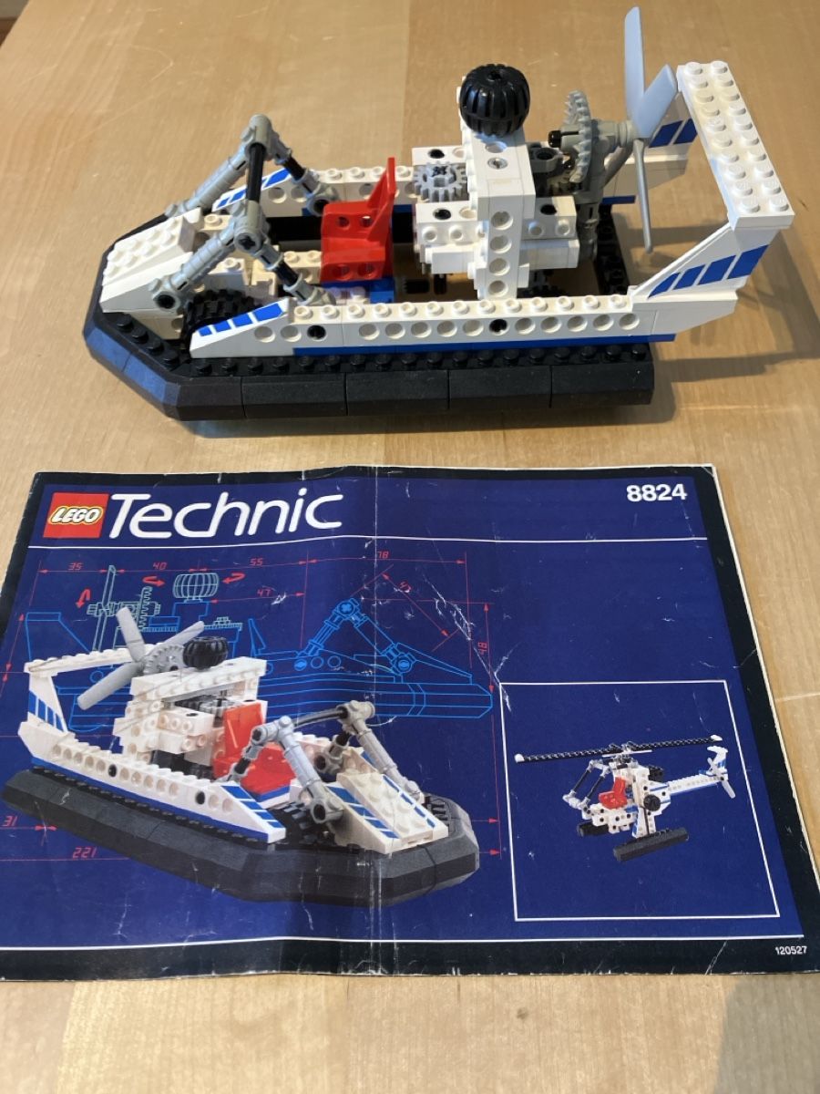 Lego Kit di costruzioni: Lego 8824 Hovercraft – Usato da Glarus venduto da Jhuber78