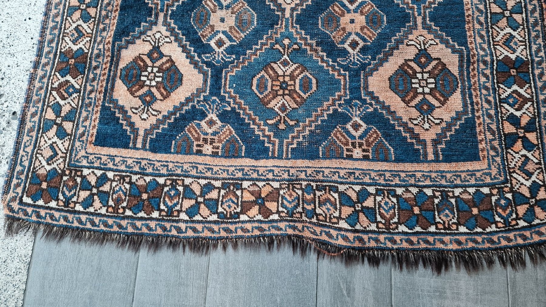 Tappeti: Antiker Teppich – Usato da BERN venduto da Intarsia 1
