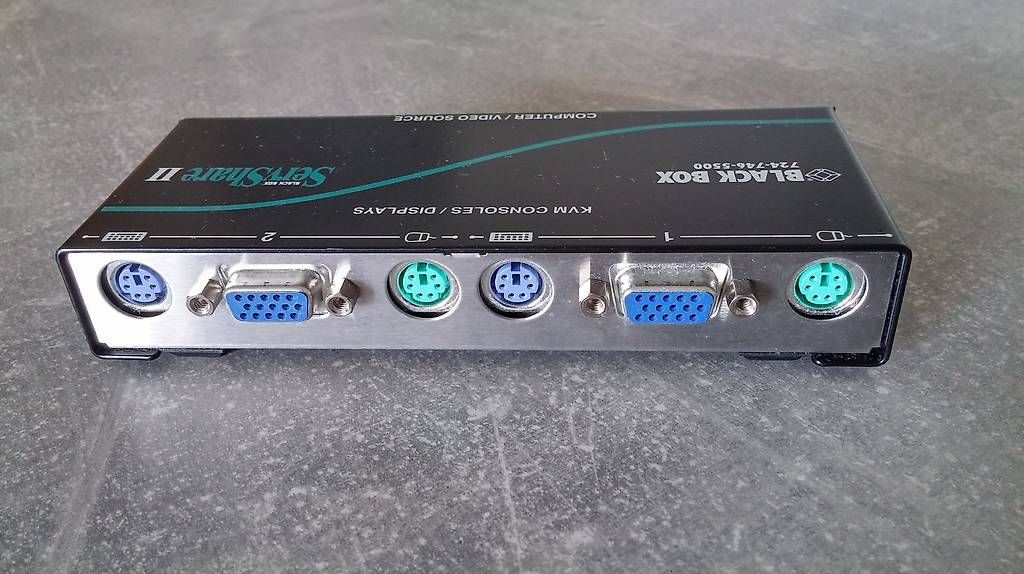 Unità & Adattatore: ServShare II KVM Switch KV221A – Usato da Berikon venduto da m1l3n 2