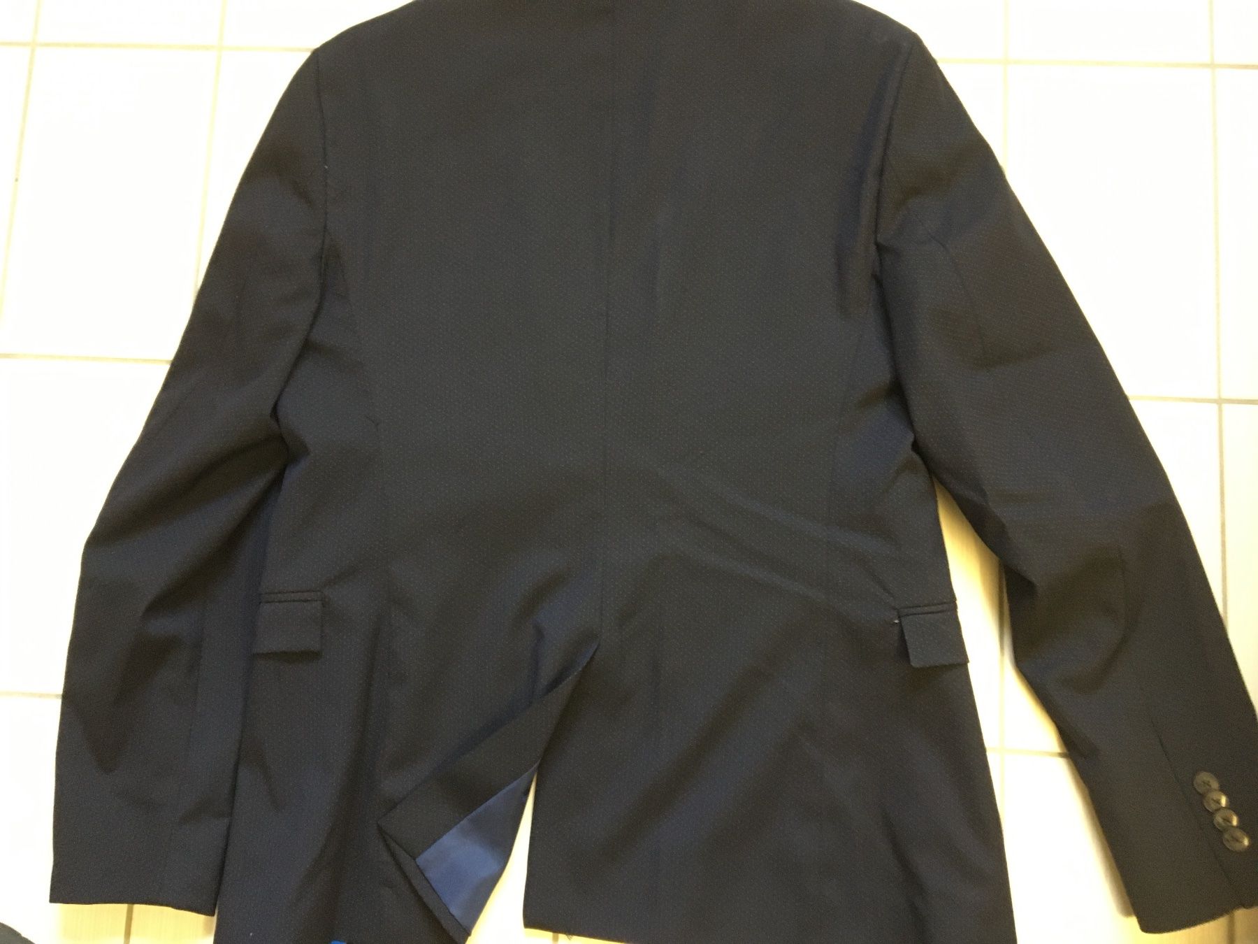 Zara Completi: Anzug Herren 48 Zara – Usato da Arth venduto da Vrecam51 4