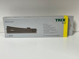 TRIX 62712 Weiche rechts 236,1 mm • R9 = 1114,6 mm • 12,1°