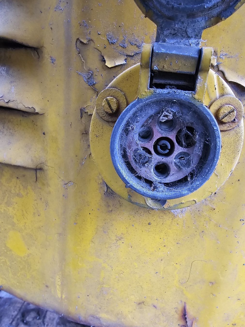 Compressori: Kompressor / Compresseur Pokorny Robot 380V JL – Difettoso da Collonges venduto da arashee 7