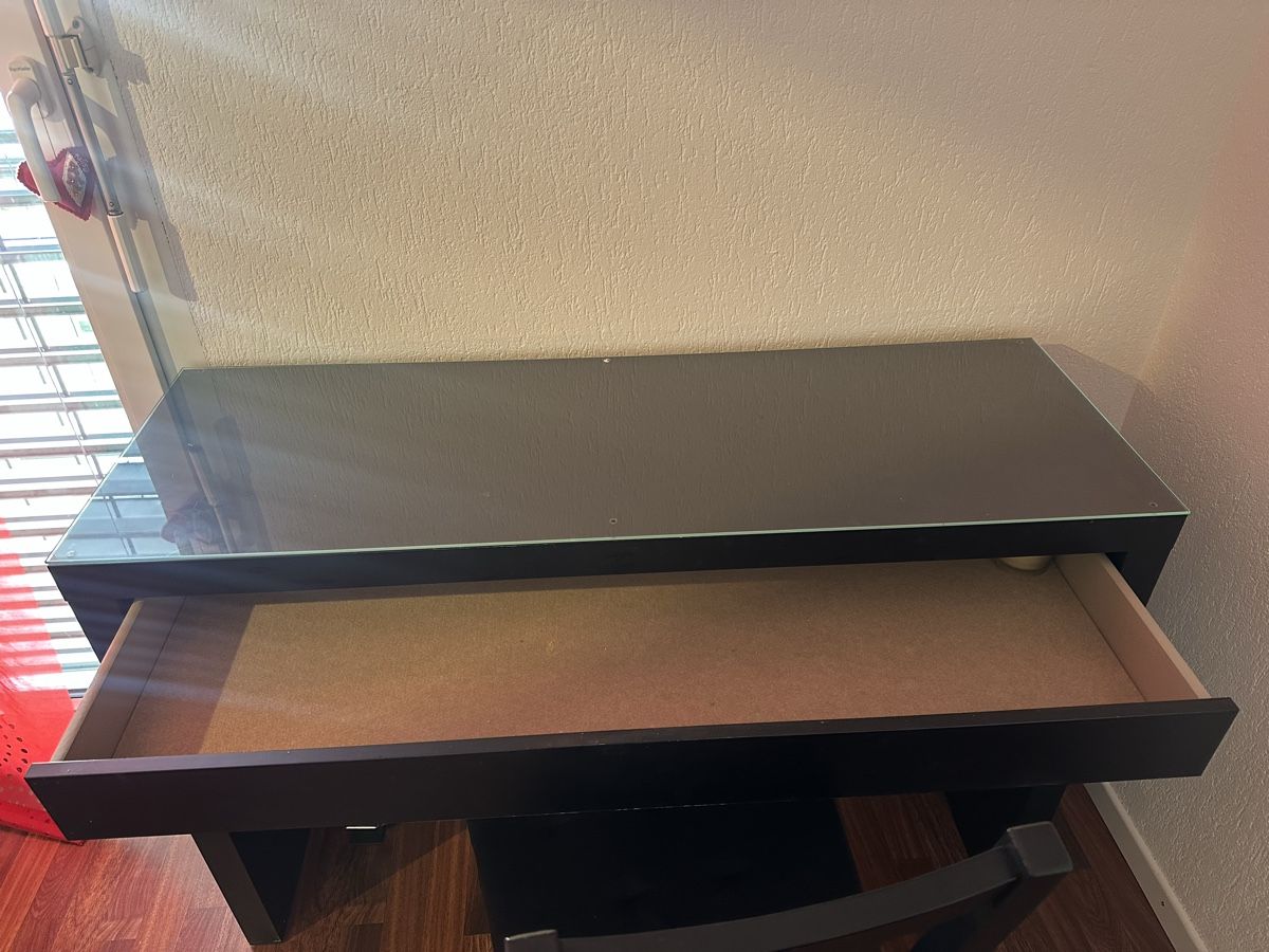 Ikea Tavoli da trucco: Schminktisch Malm – Usato da Oberentfelden venduto da TKA9 3