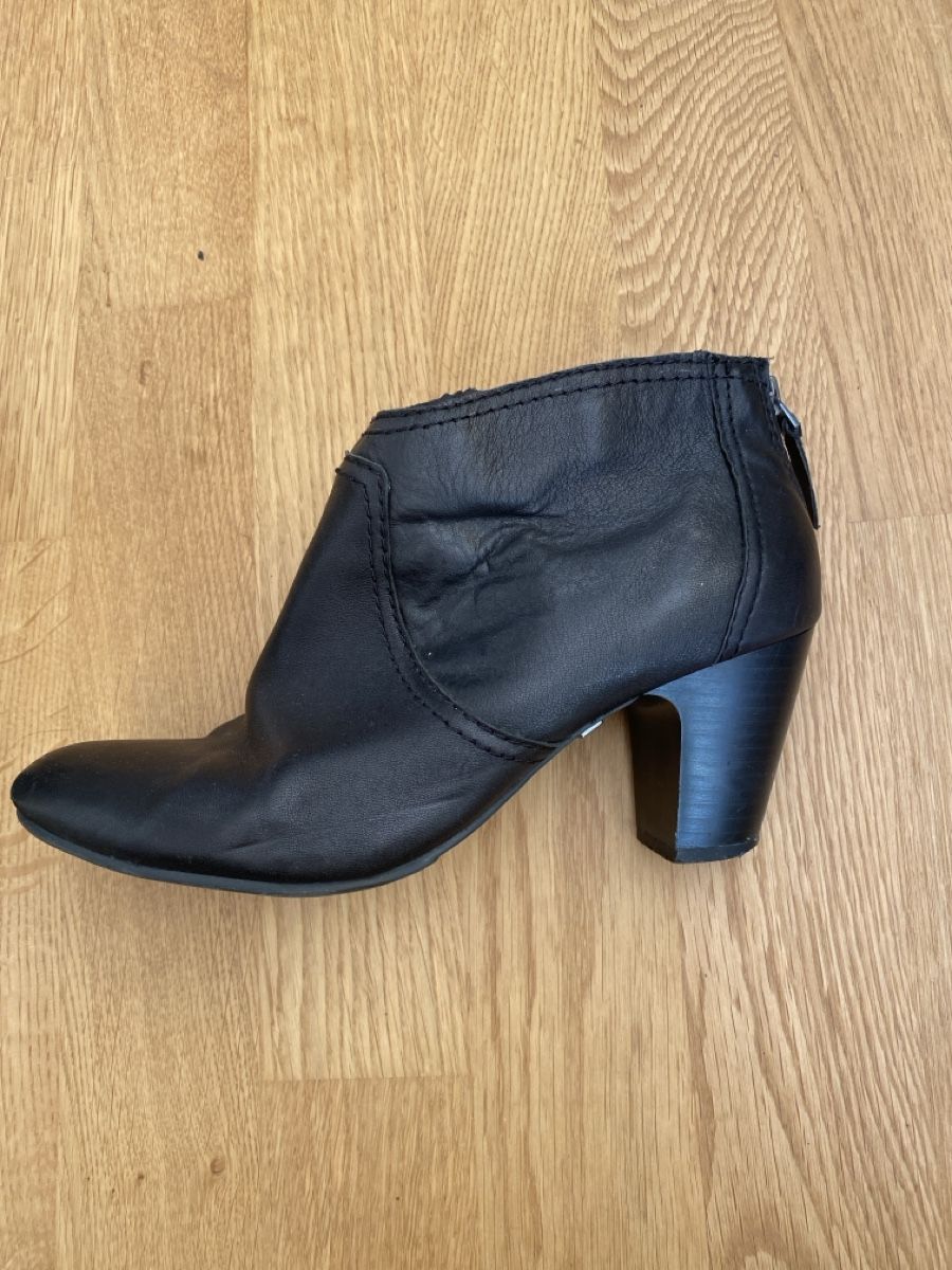 Scarpe da donna: Bottines Roberto Santi – Usato da Villeret venduto da Laloer22 3
