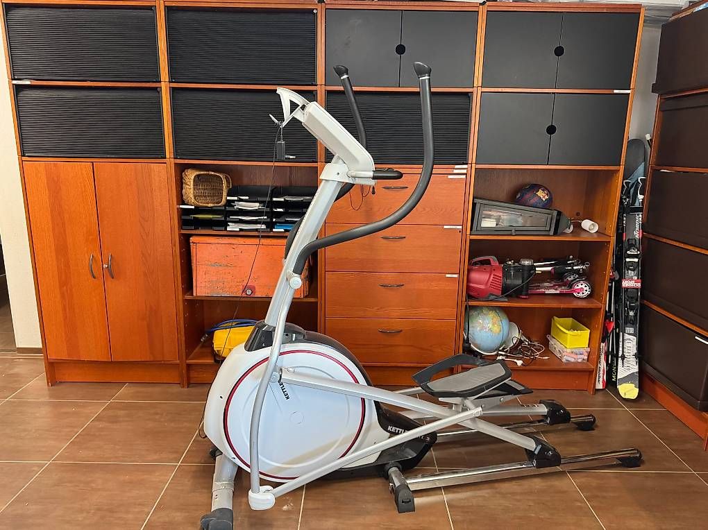 Hometrainer: Crosstrainer Kettler Elyx 3 Elliptical – Gebraucht aus Uesslingen von sab_lj2l