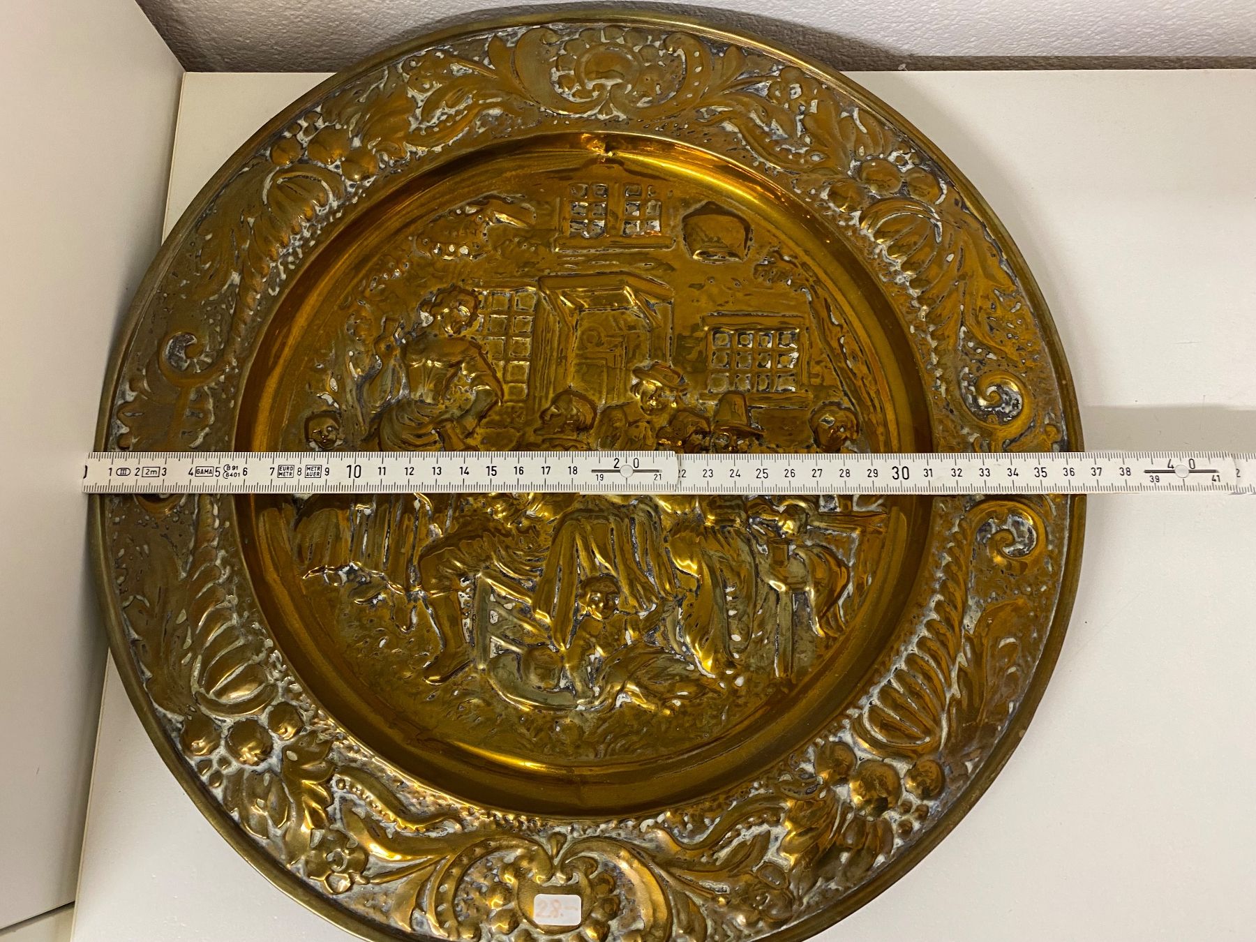 Teller: Antiker Messing Wandteller, detailliert, Ø 40cm – Gebraucht aus St.Gallen von Bigdisch 3